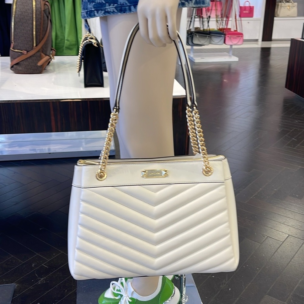 Michael Kors Whitney Medium Quilted Tote Shoulder Bag 
Light Cream 
NWT - Picture 4 of 16